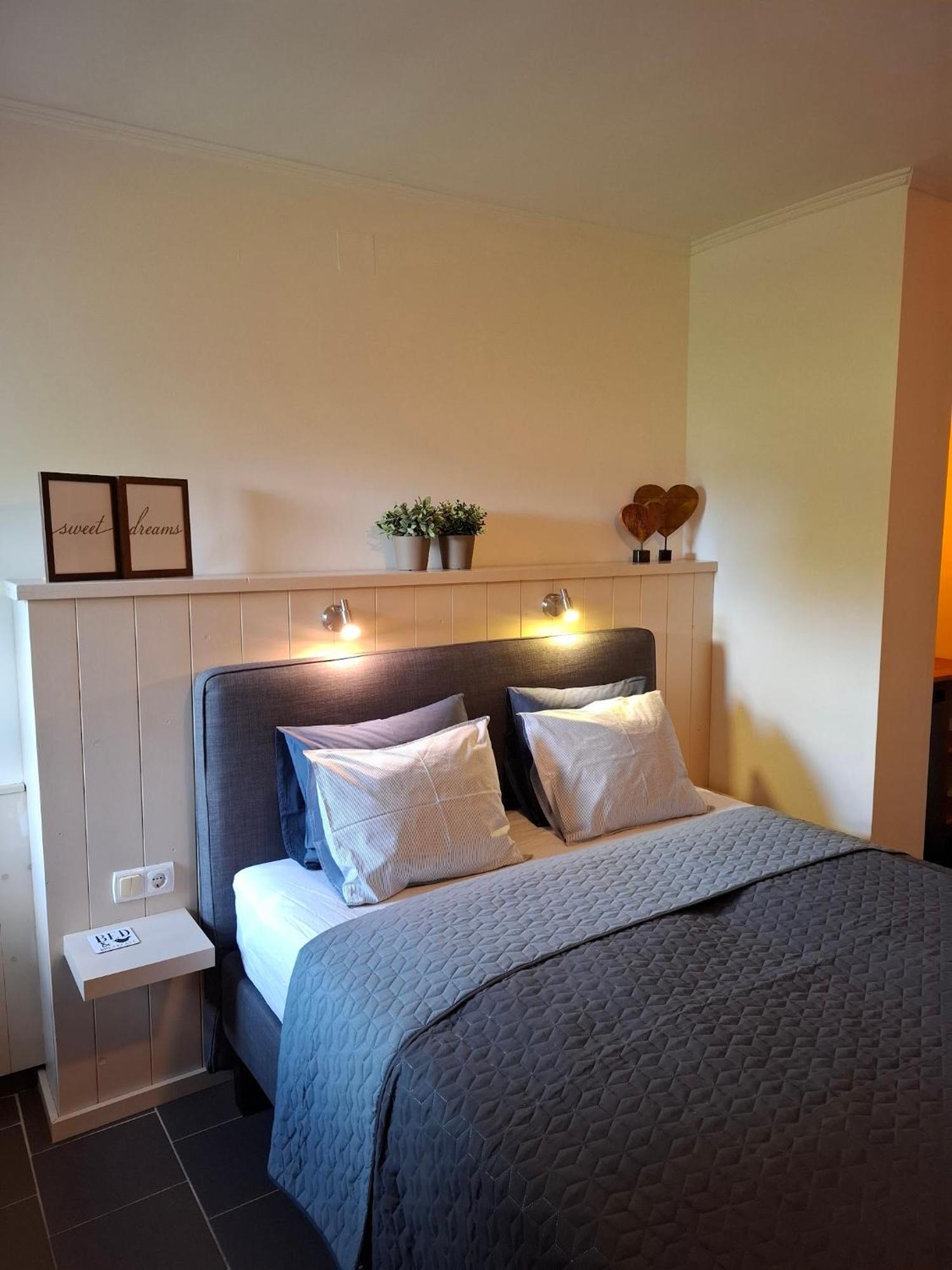 Tisza Lodge B&B - Panzio Tiszaderzs Quarto foto